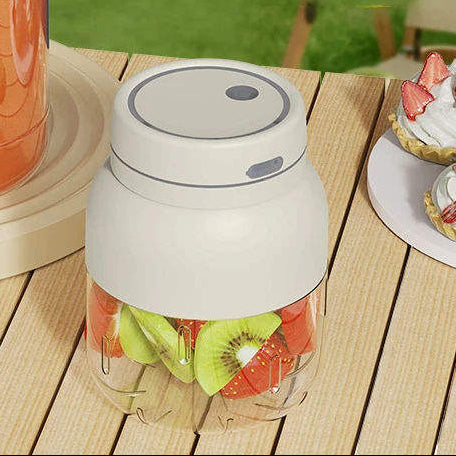 600ML/1200ML Rechargeable Portable Juicer Blender Freshly Squeezed Juice Mixer Personal Safety 10 Blades Mini Juicer